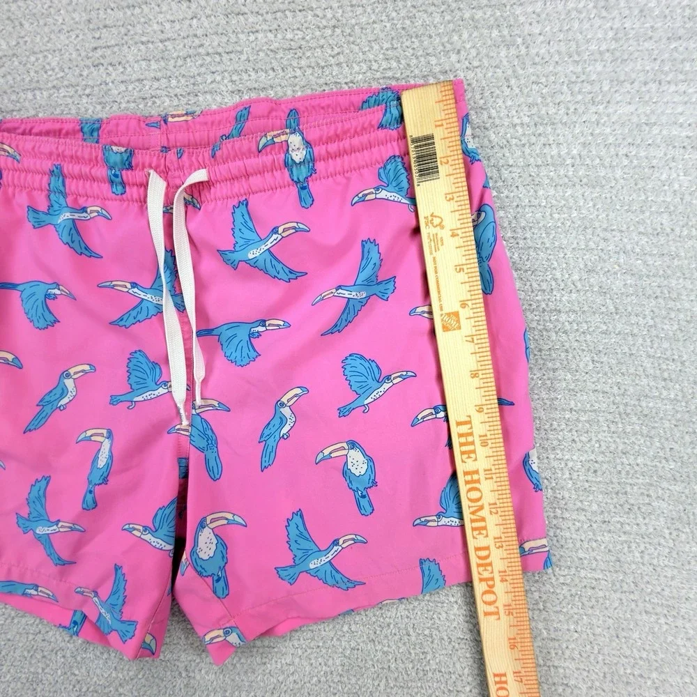 Chubbies Toucan Swim Trunks Men's Small Pink 5.5
